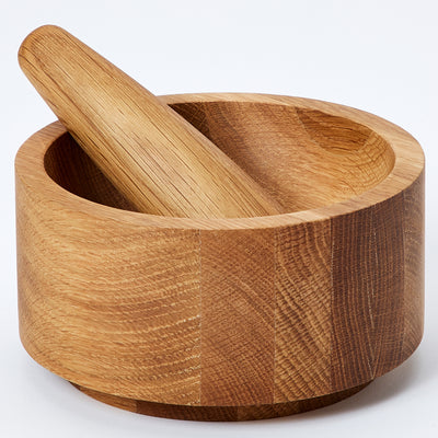 Mortar & Pestle in Oak