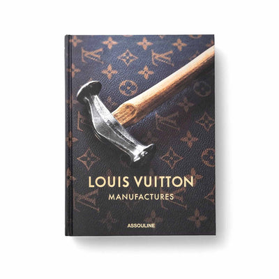 كتاب مصانع لويس فويتون