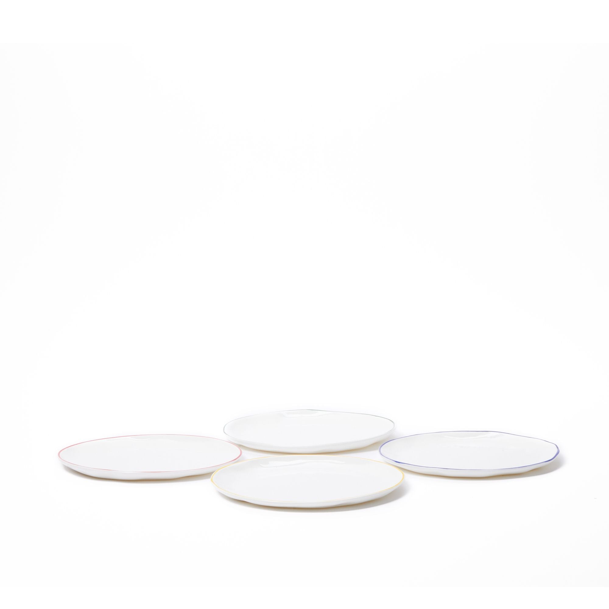 Exclusive Cake Plates Set of 4 image 3