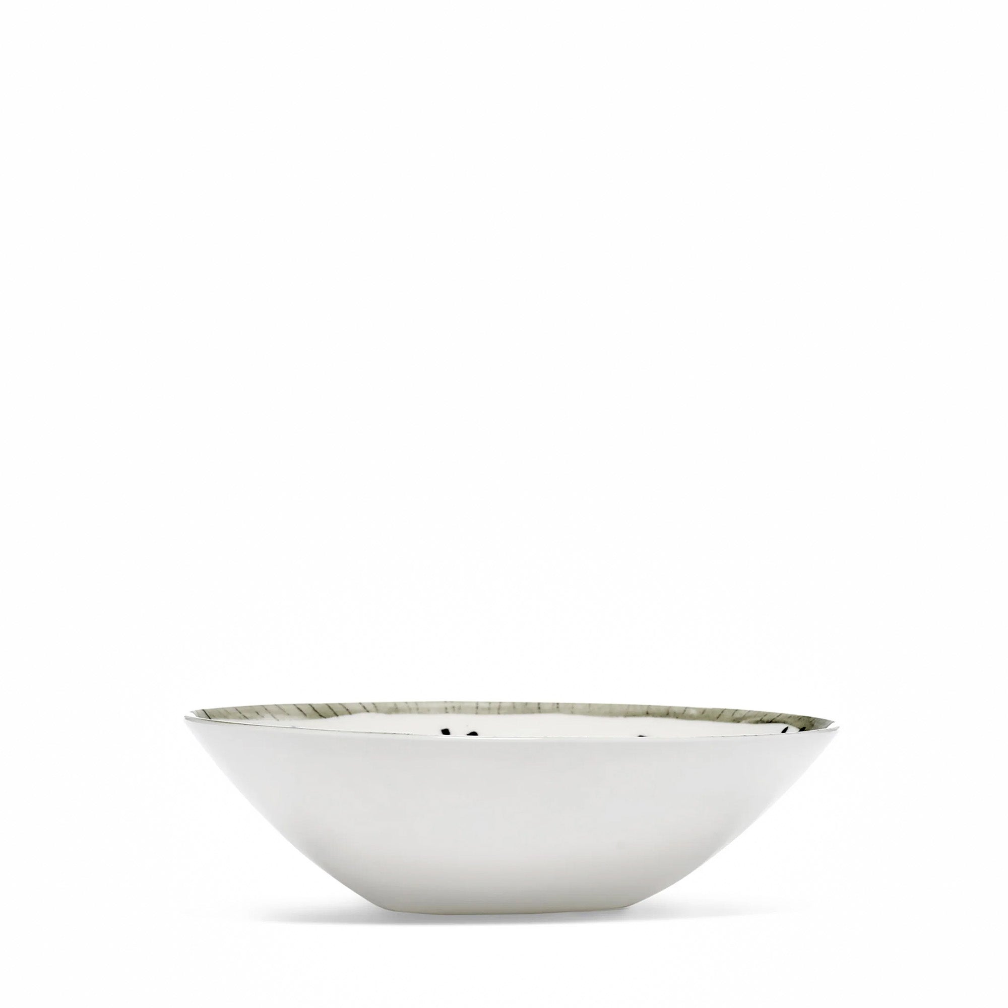 Fiore Rosa Midnight Flowers Medium Low Bowl